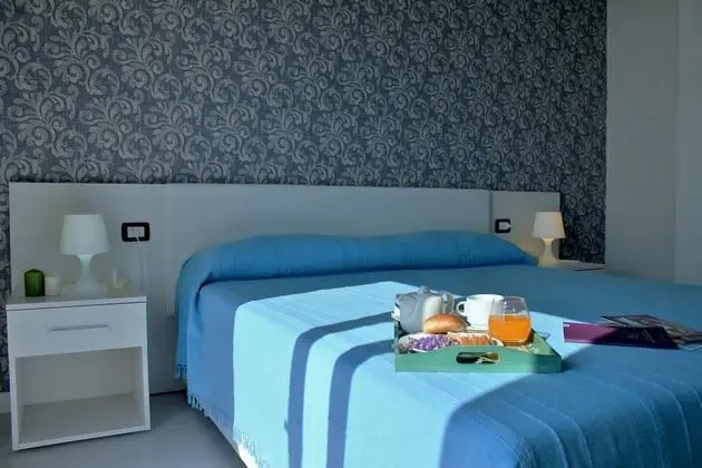 Standard Üç Kişilik Oda