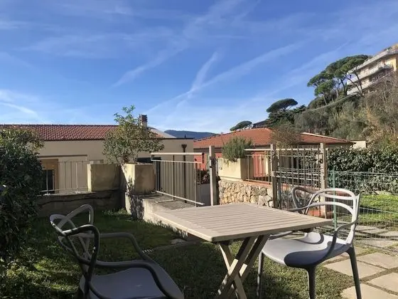 Apart Daire, 1 Yatak Odası, Bahçeli