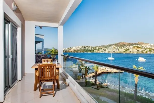 Deluxe Süit, Teras, Deniz Manzaralı