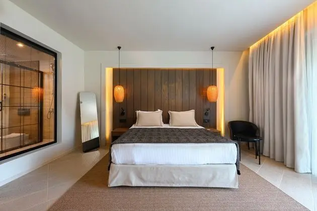 https://images.etstur.com/files/images/hotelImages/TR/50764/l/Baia-Bodrum-Oda-398672.jpg