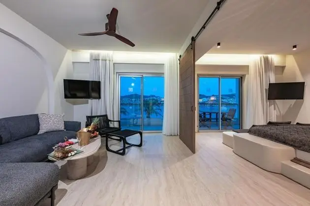 https://images.etstur.com/files/images/hotelImages/TR/50764/l/Baia-Bodrum-Oda-398711.jpg