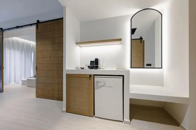 https://images.etstur.com/files/images/hotelImages/TR/50764/l/Baia-Bodrum-Oda-398718.jpg