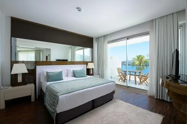 https://images.etstur.com/files/images/hotelImages/TR/50764/l/Baia-Bodrum-Oda-398726.jpg
