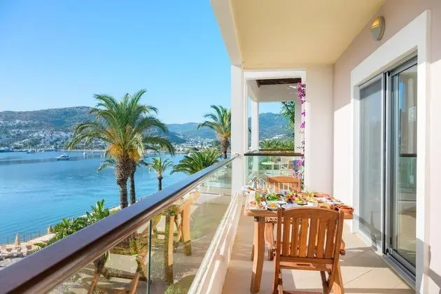 https://images.etstur.com/files/images/hotelImages/TR/50764/l/Baia-Bodrum-Oda-398727.jpg