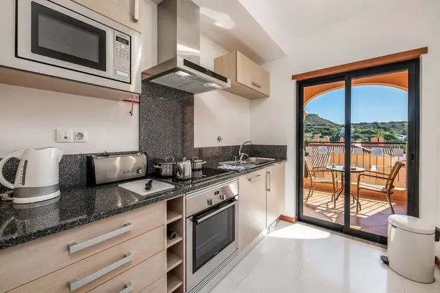 2 Bedroom Apartment Duplex