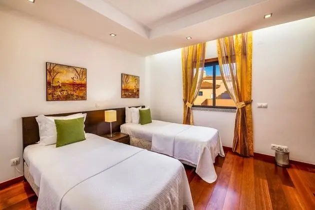 2 Bedroom Apartment Duplex