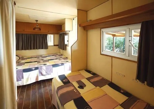 Caravan External Private Bathroom