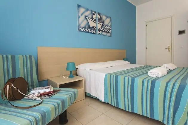 Standard Tek Büyük veya İki Ayrı Yataklı Oda, 1 Çift Kişilik veya 2 Tek Kişilik Yatak