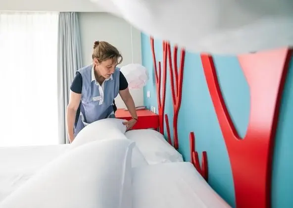 Classic Tek Büyük Yataklı Oda