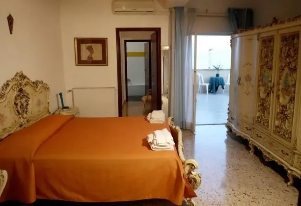 Tek Büyük veya İki Ayrı Yataklı Oda