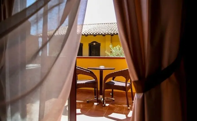 Standard Tek Büyük veya İki Ayrı Yataklı Oda