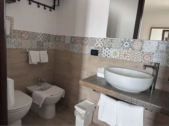 Tek Büyük Yataklı Oda, Balkon