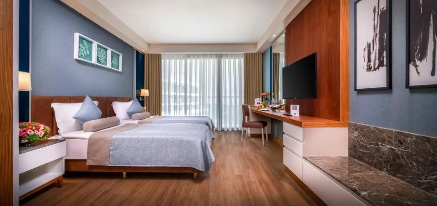 https://images.etstur.com/files/images/hotelImages/TR/52300/l/Hotel-Baia-Lara-Oda-307568.jpg