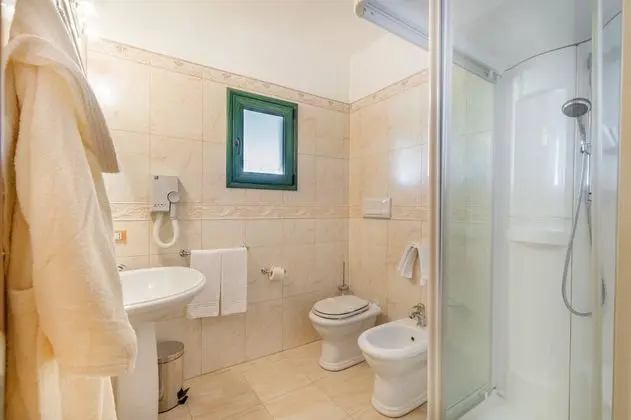 Standard Üç Kişilik Oda