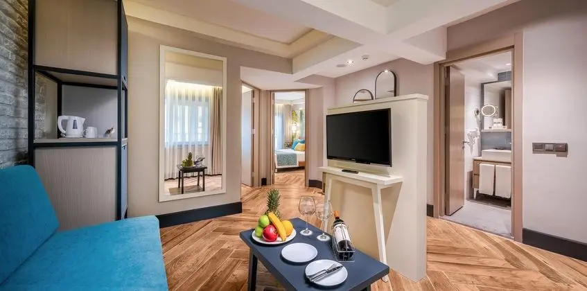 https://images.etstur.com/files/images/hotelImages/TR/212475/l/Baia-Kemer-Club-Oda-308958.jpg