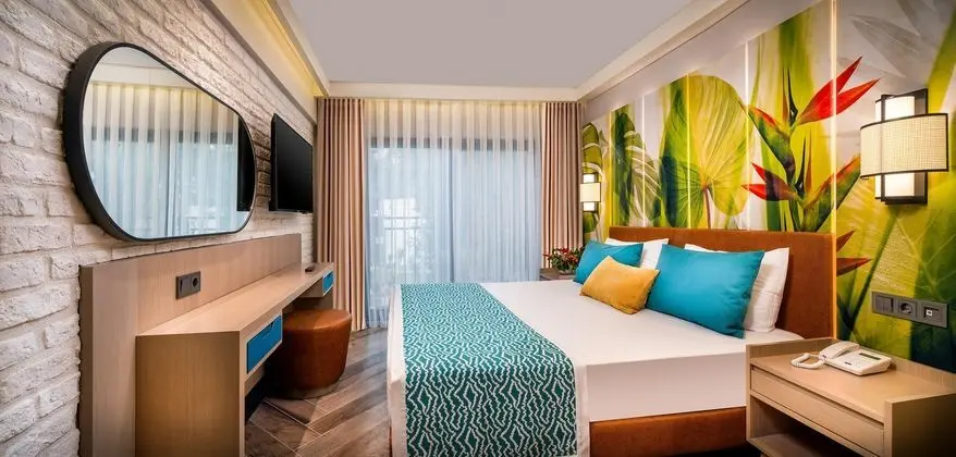 https://images.etstur.com/files/images/hotelImages/TR/212475/l/Baia-Kemer-Club-Oda-308959.jpg