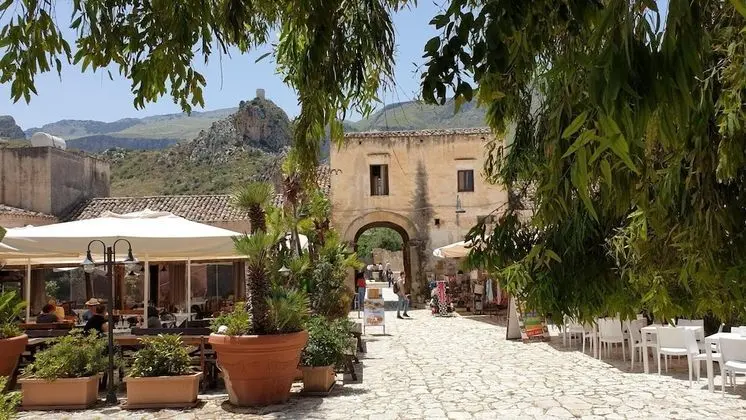 Villa, Sigara İçilebilir