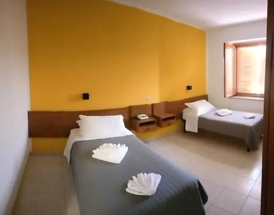 İki Ayrı Yataklı Oda