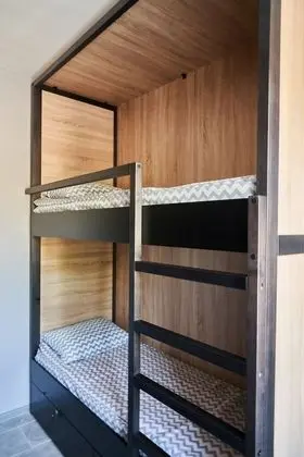 Ortak Ranzalı Oda, Karma Ranzalı Oda (8 beds)