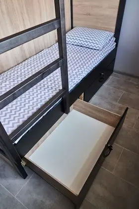 Ortak Ranzalı Oda, Karma Ranzalı Oda (8 beds)