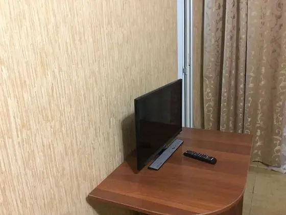 Basic Üç Kişilik Oda, Buzdolabı, Avlu