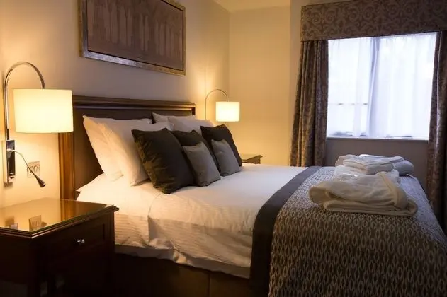 Executive Tek Büyük Yataklı Oda