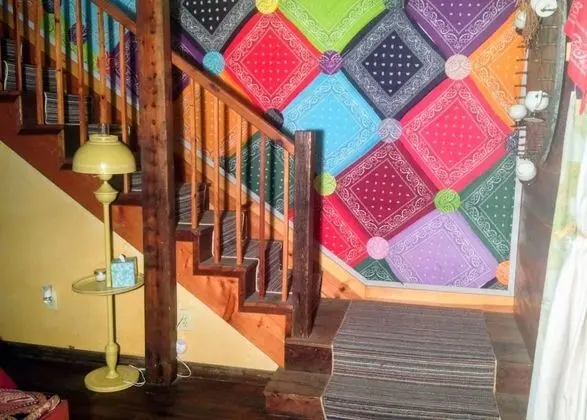 Kır Evi, Birden Çok Yatak, Sigara İçilmez