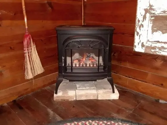 Kır Evi, Birden Çok Yatak, Sigara İçilmez