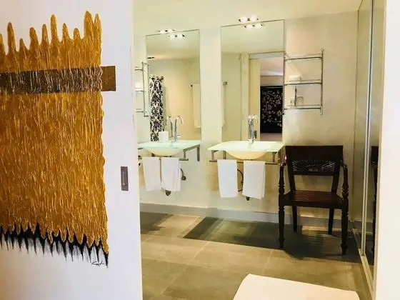 Baipho Suite Room