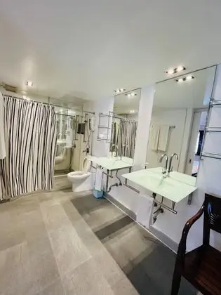 Baipho Suite Room