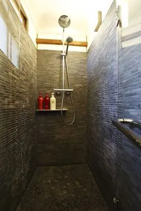 Traditional Ev (Bairin-an)