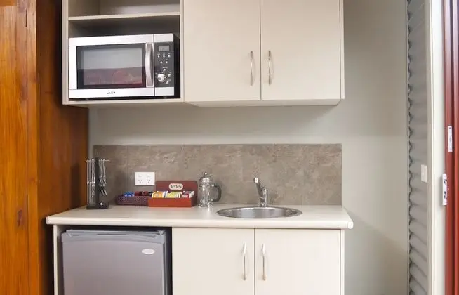 Deluxe Stüdyo, Sigara İçilmez, Balkon (Deluxe Twin Queen)