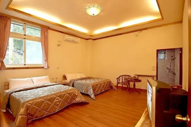 Standard Dört Kişilik Oda