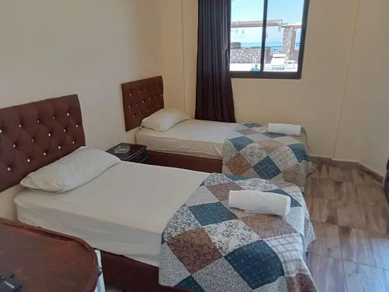 Gallery Tek Büyük veya İki Ayrı Yataklı Oda