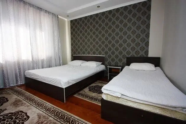 Family Tek Büyük Yataklı Oda