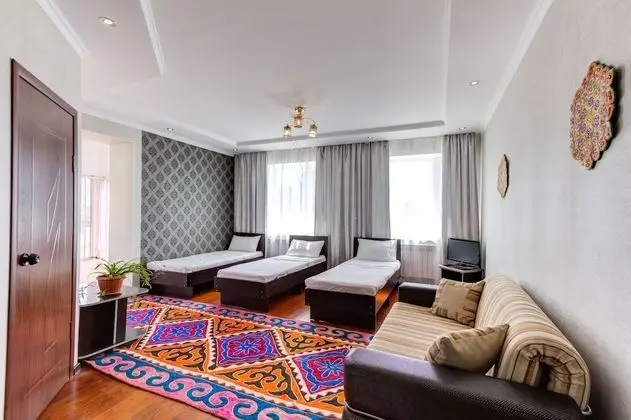 Üç Kişilik Oda