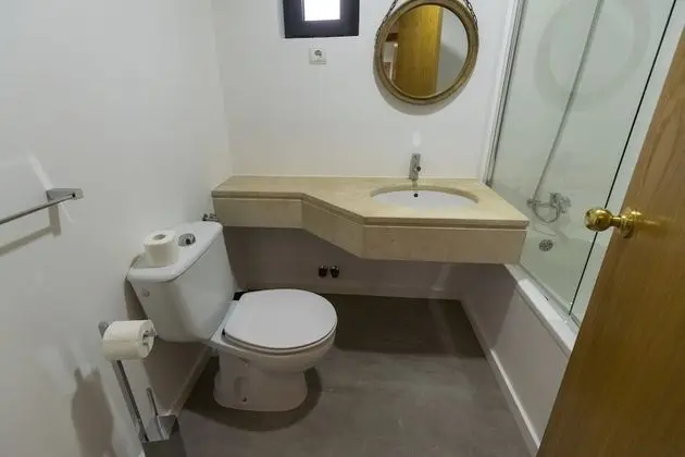 Standard Tek Büyük veya İki Ayrı Yataklı Oda