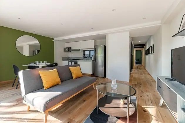 City Apartment 301