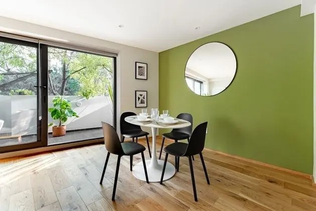 City Apartment 301