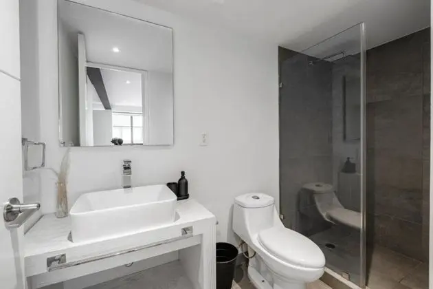 City Apartment 301