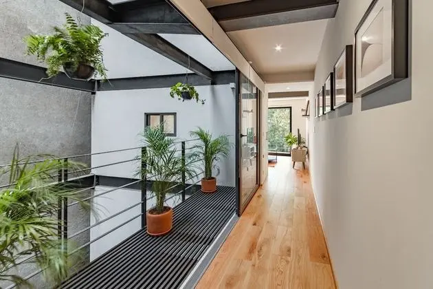 City Apartment 403