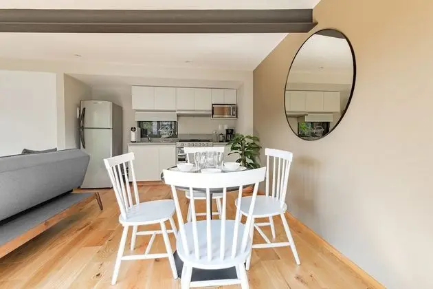 City Apartment 403