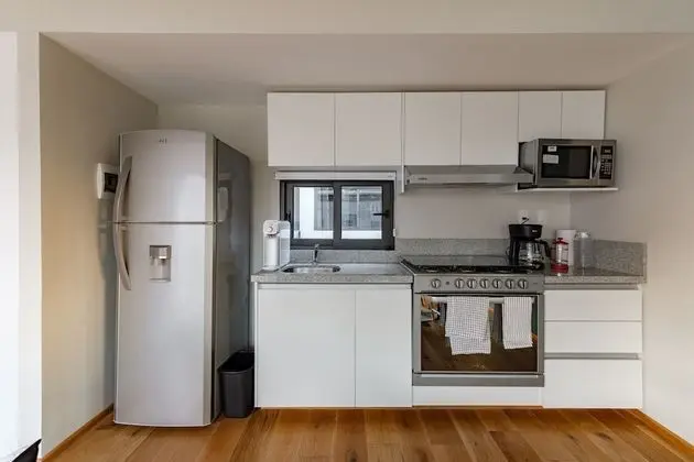 City Apartment 803