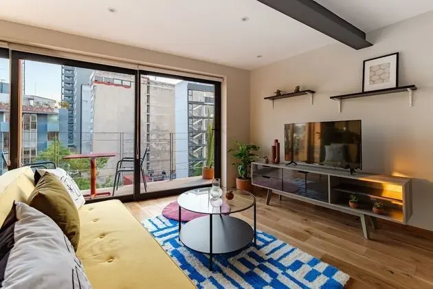 City Apartment 803