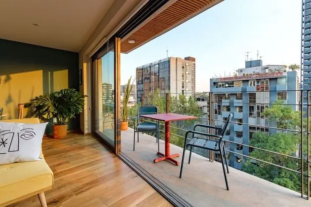 City Apartment 803
