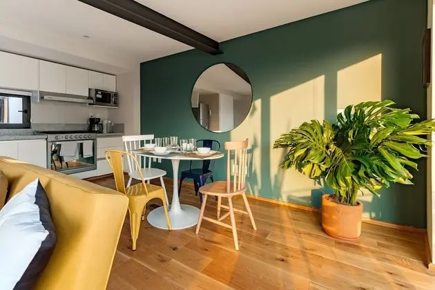 City Apartment 803