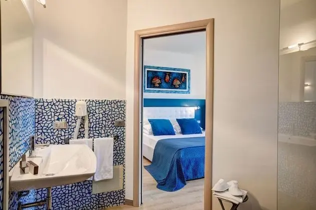 Deluxe Tek Büyük Yataklı Oda, Deniz Manzaralı