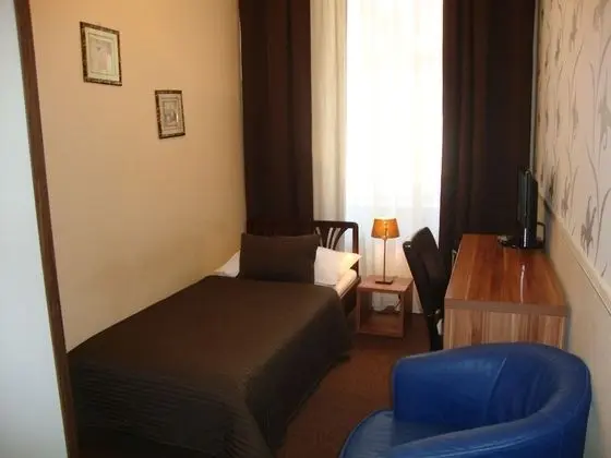 Tek Kişilik Oda