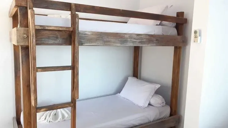 Standard Ortak Ranzalı Oda, Sadece kadınlar için