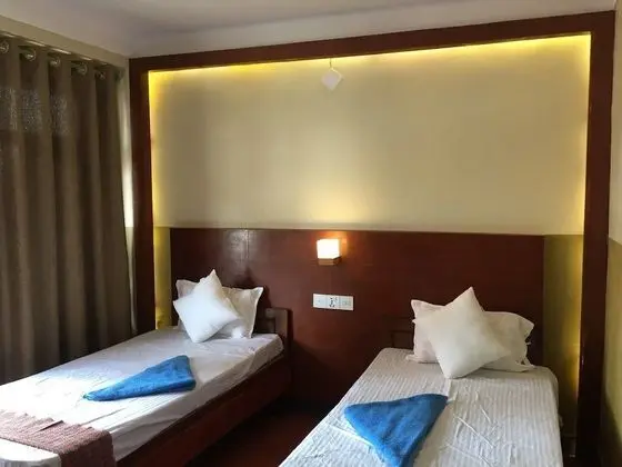 Comfort Tek Büyük veya İki Ayrı Yataklı Oda